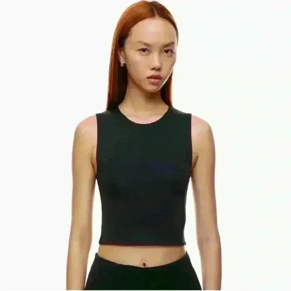 Aritzia Babaton Contour Cropped Tank - Picture 1 of 6